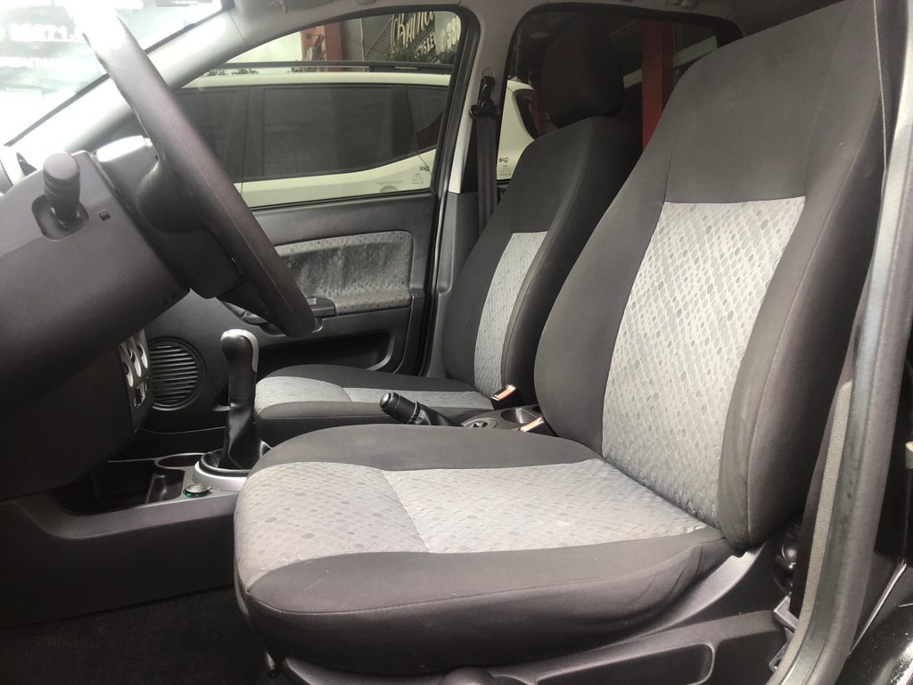 Ford Fiesta Hatch Preto