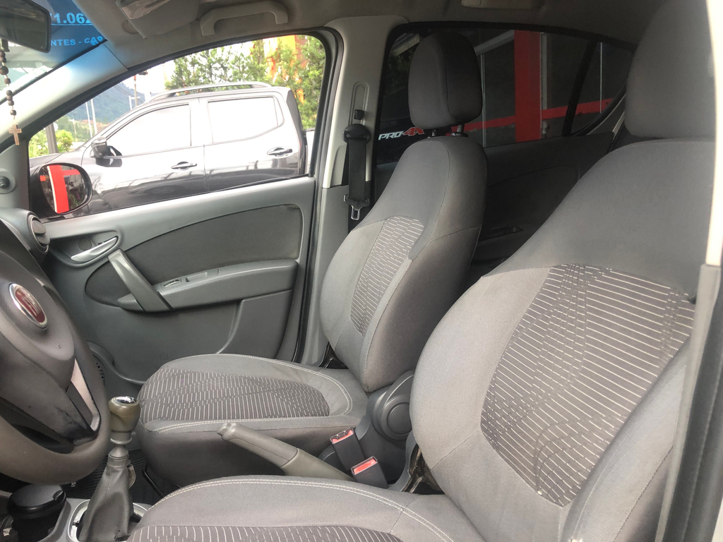 Fiat Palio Prata