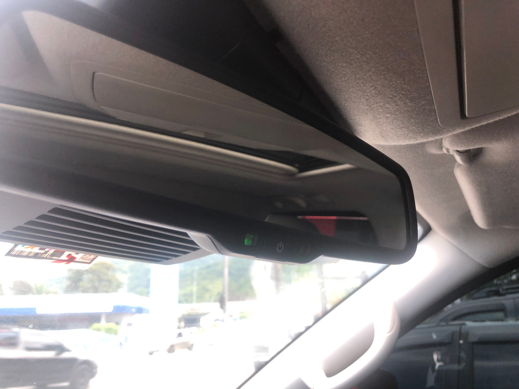 Nissan Frontier Preto