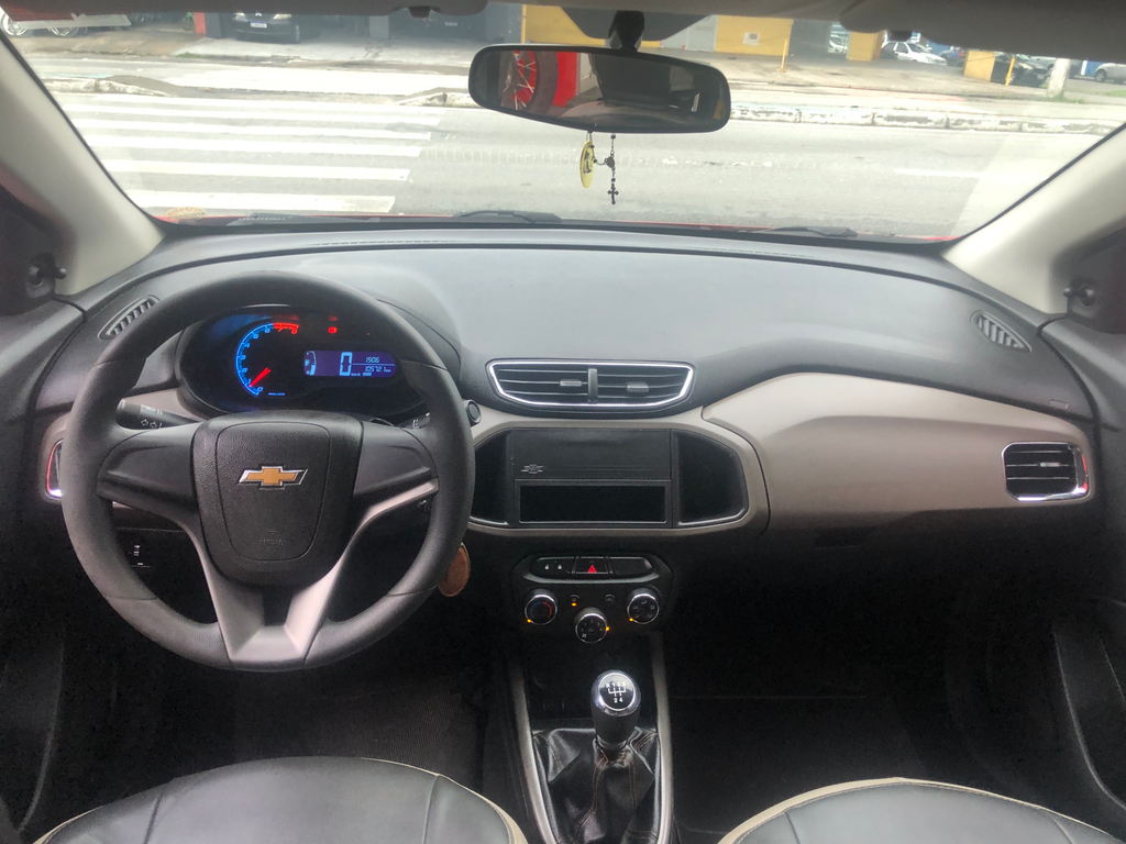 Chevrolet Prisma Vermelho