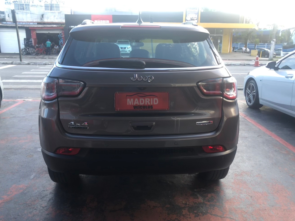 Jeep Compass Cinza