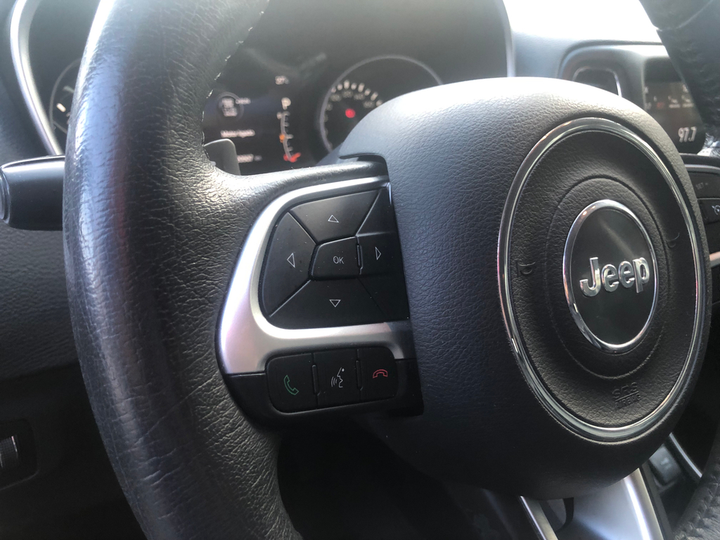 Jeep Compass Cinza