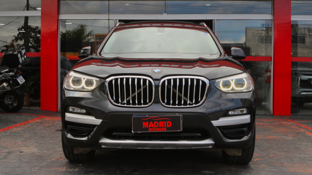 BMW X3 Cinza
