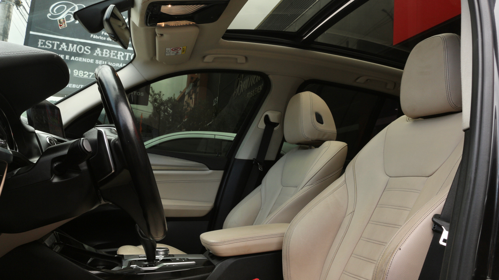 BMW X3 Cinza