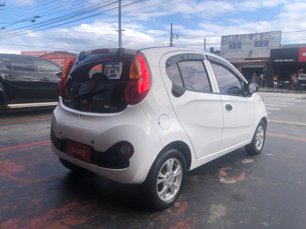 Chery QQ Branco