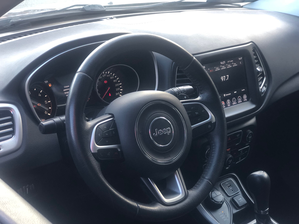 Jeep Compass Cinza