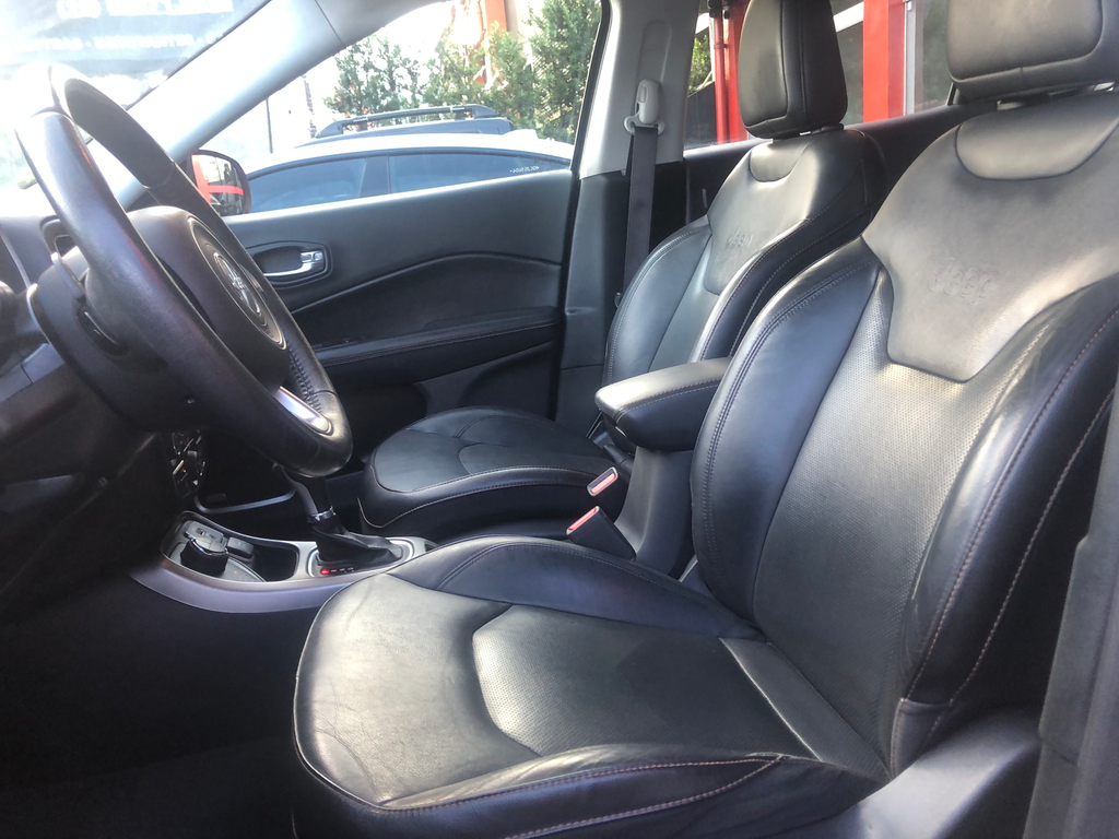 Jeep Compass Cinza