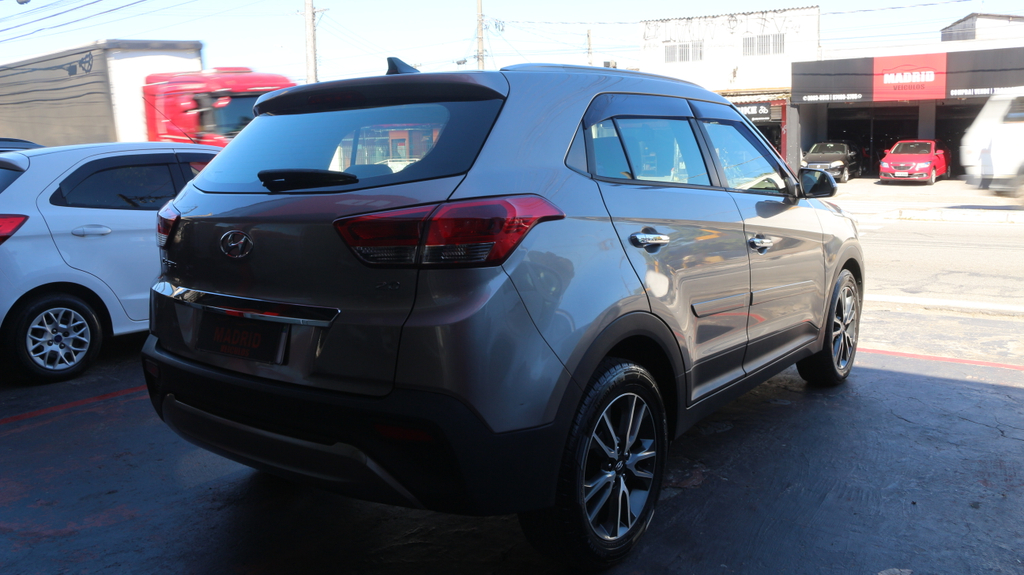 Hyundai Creta Prata