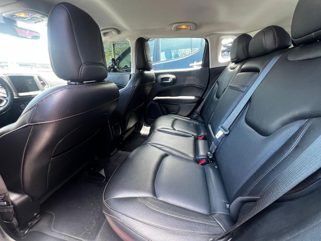 Jeep Compass Preto