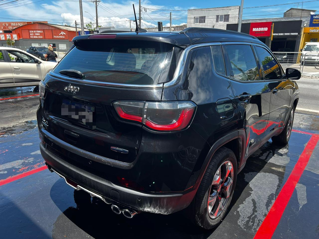 Jeep Compass Preto