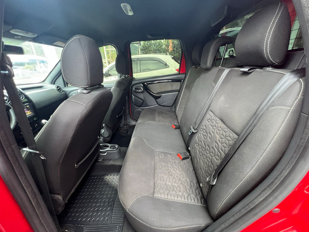 Renault Duster Oroch Vermelho