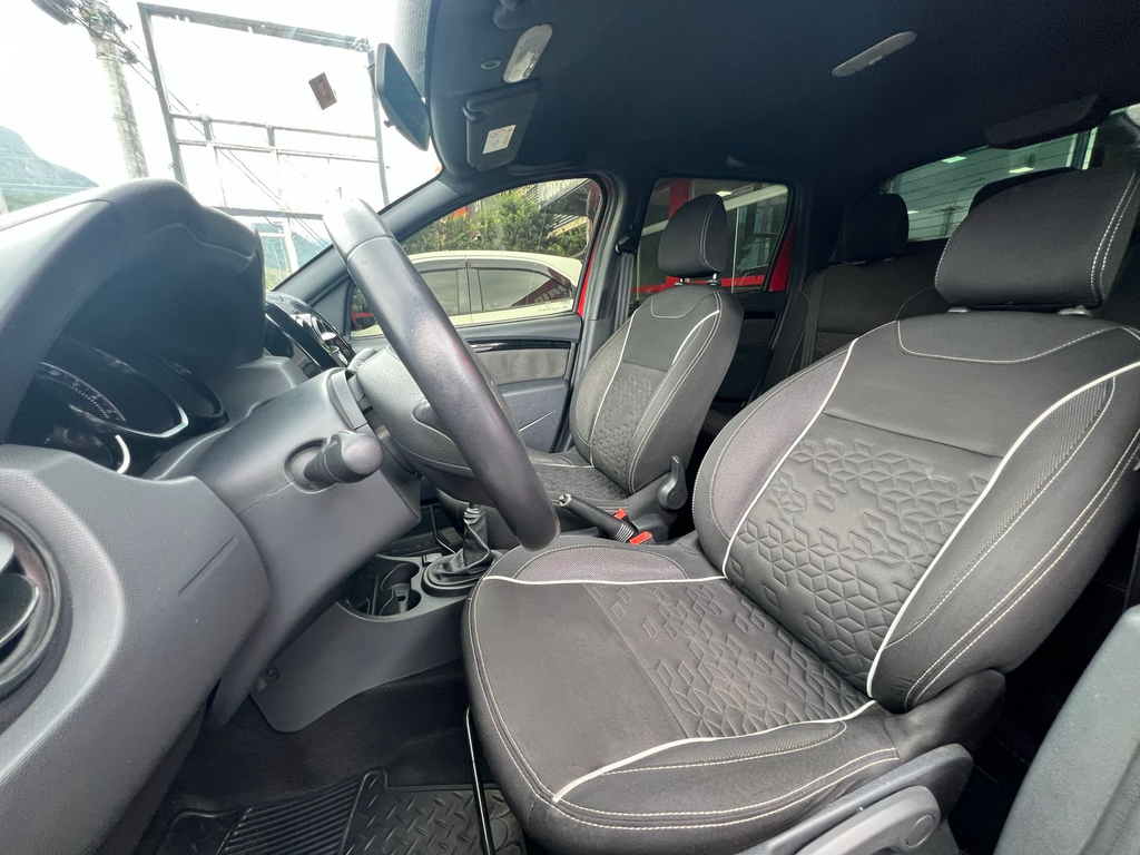 Renault Duster Oroch Vermelho