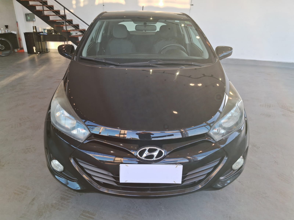 Hyundai HB20 Preto