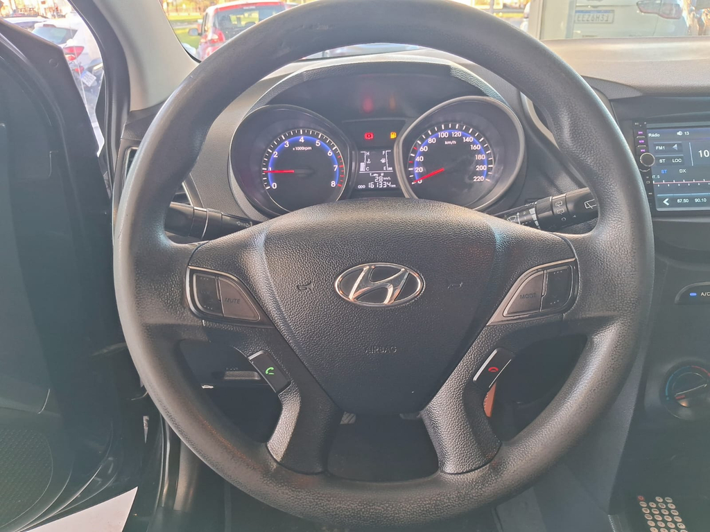 Hyundai HB20 Preto