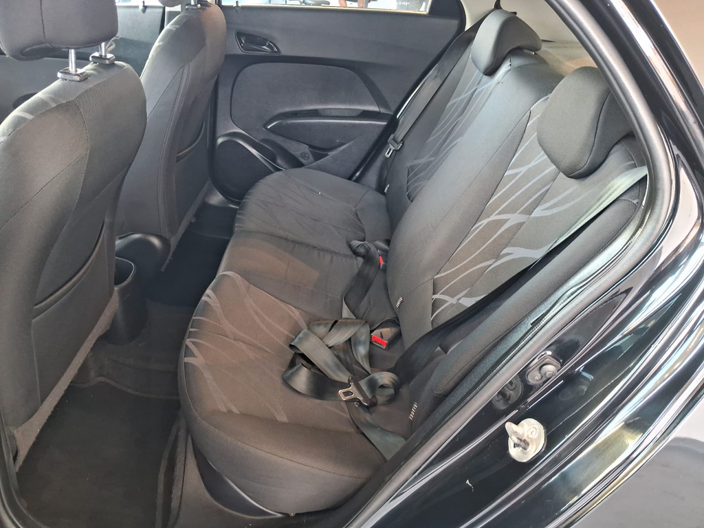 Hyundai HB20 Preto