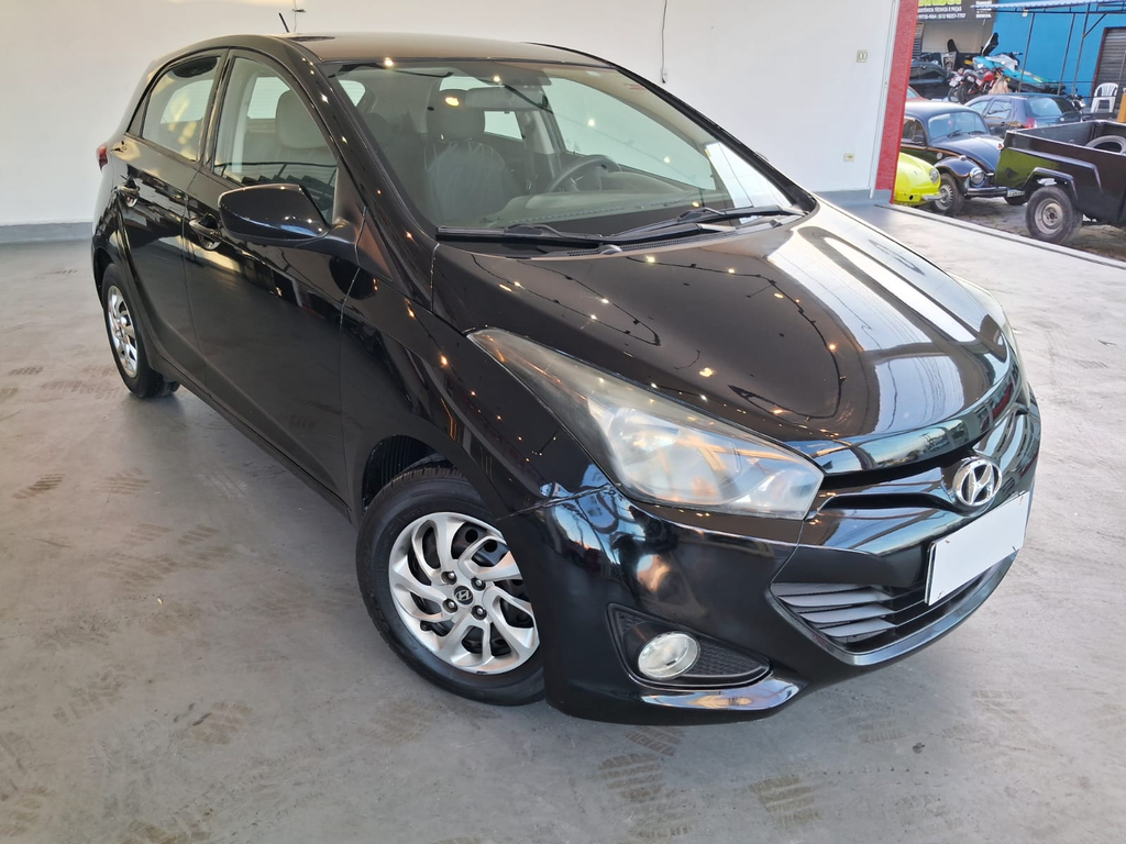 Hyundai HB20 Preto