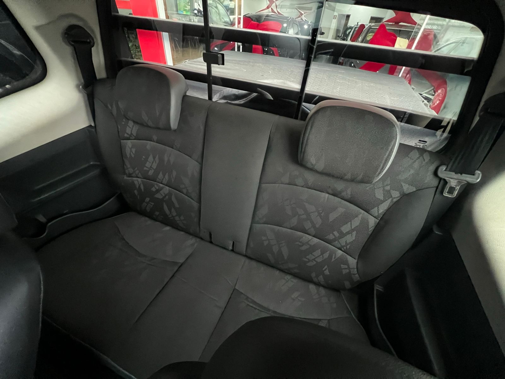 Fiat Strada Vermelho