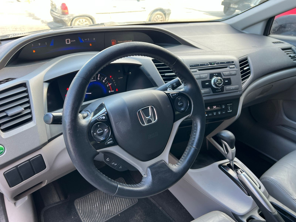 Honda Civic Sedan Cinza