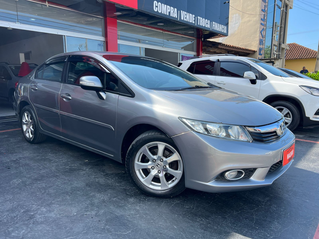 Honda Civic Sedan Cinza
