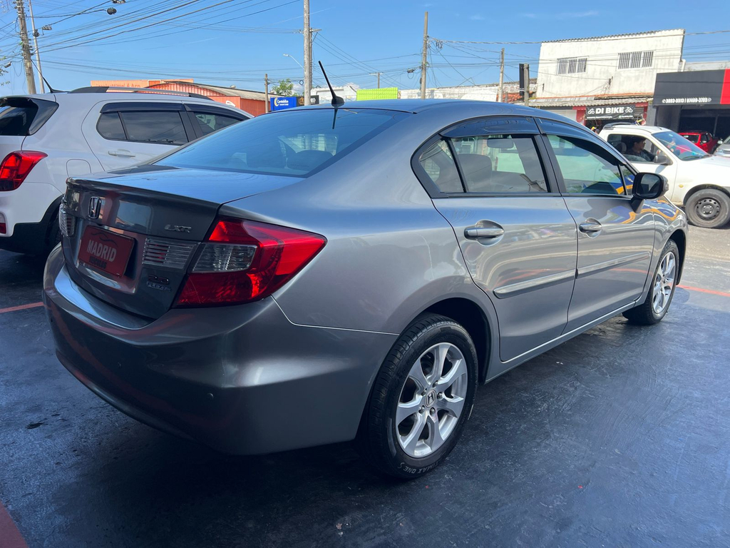 Honda Civic Sedan Cinza