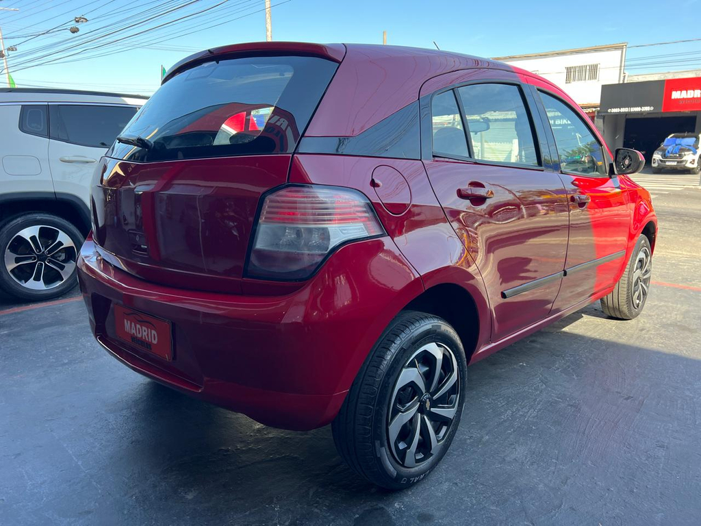 Chevrolet Agile Vermelho