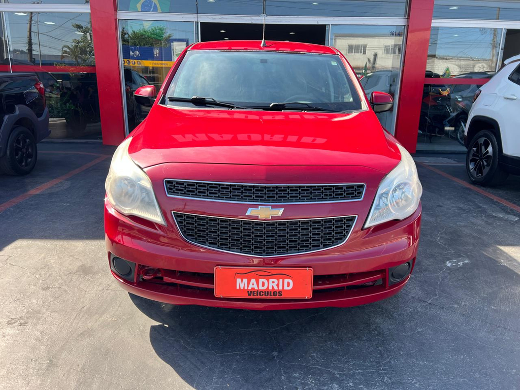 Chevrolet Agile Vermelho