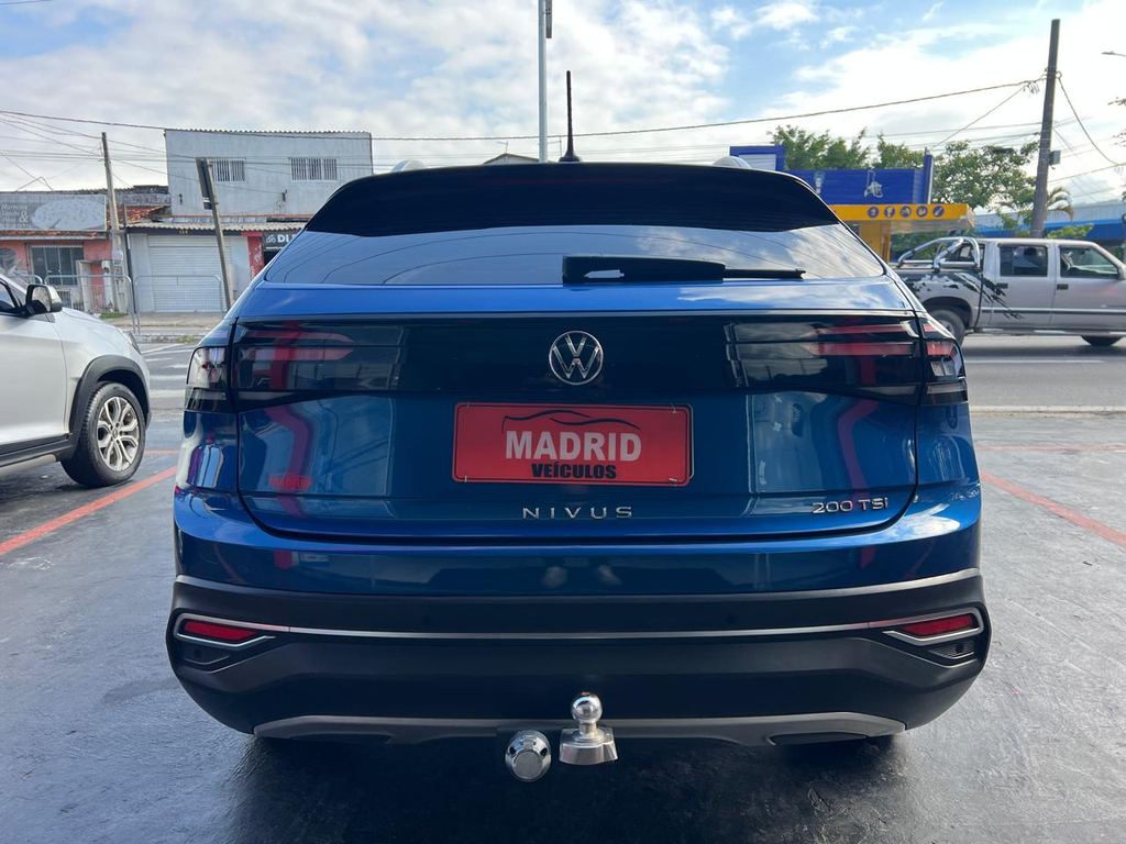Volkswagen Nivus Azul