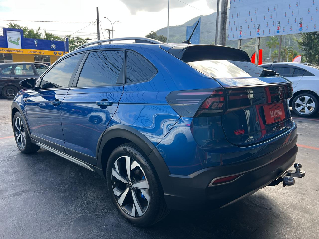Volkswagen Nivus Azul