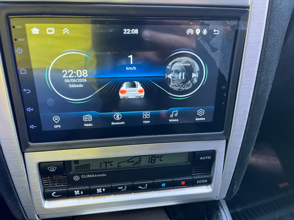 Volkswagen Golf Preto