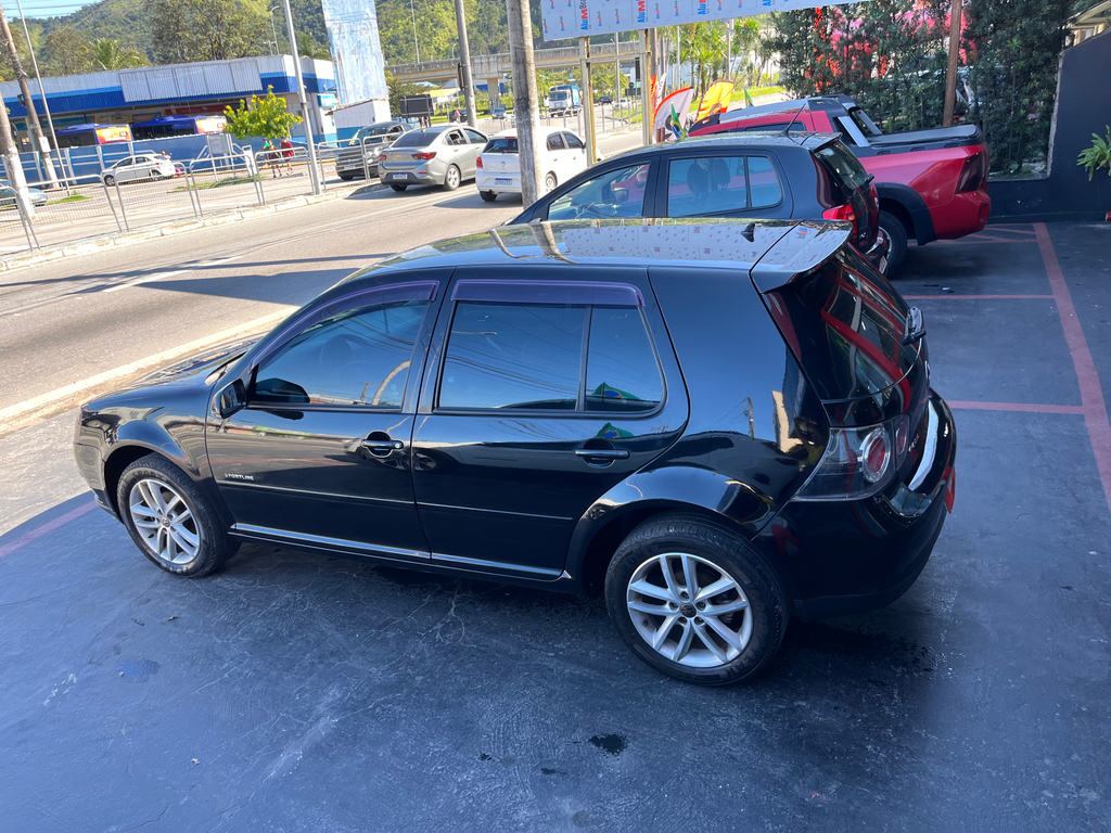 Volkswagen Golf Preto