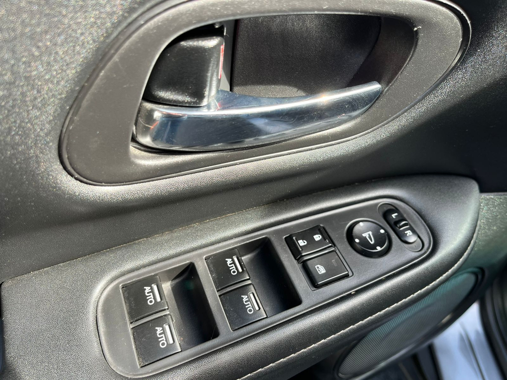 Honda HR-V Cinza