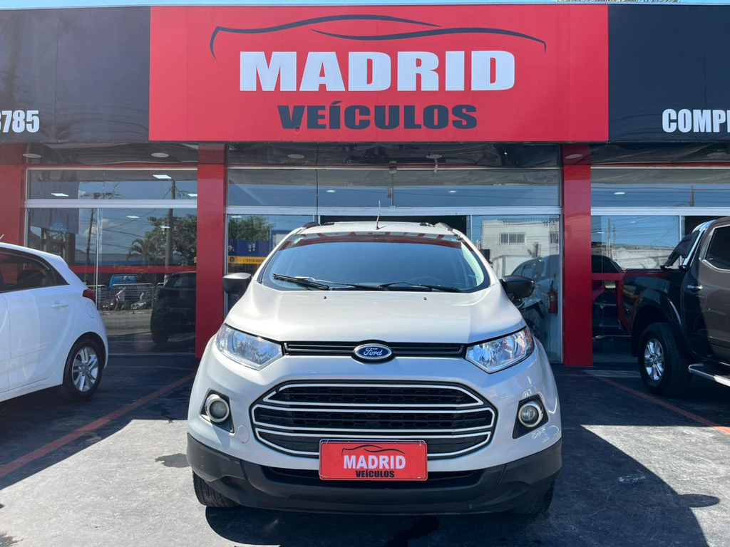 Ford EcoSport Prata