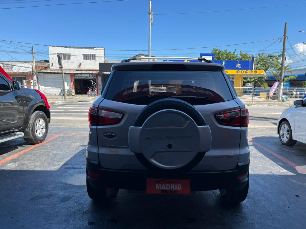 Ford EcoSport Prata