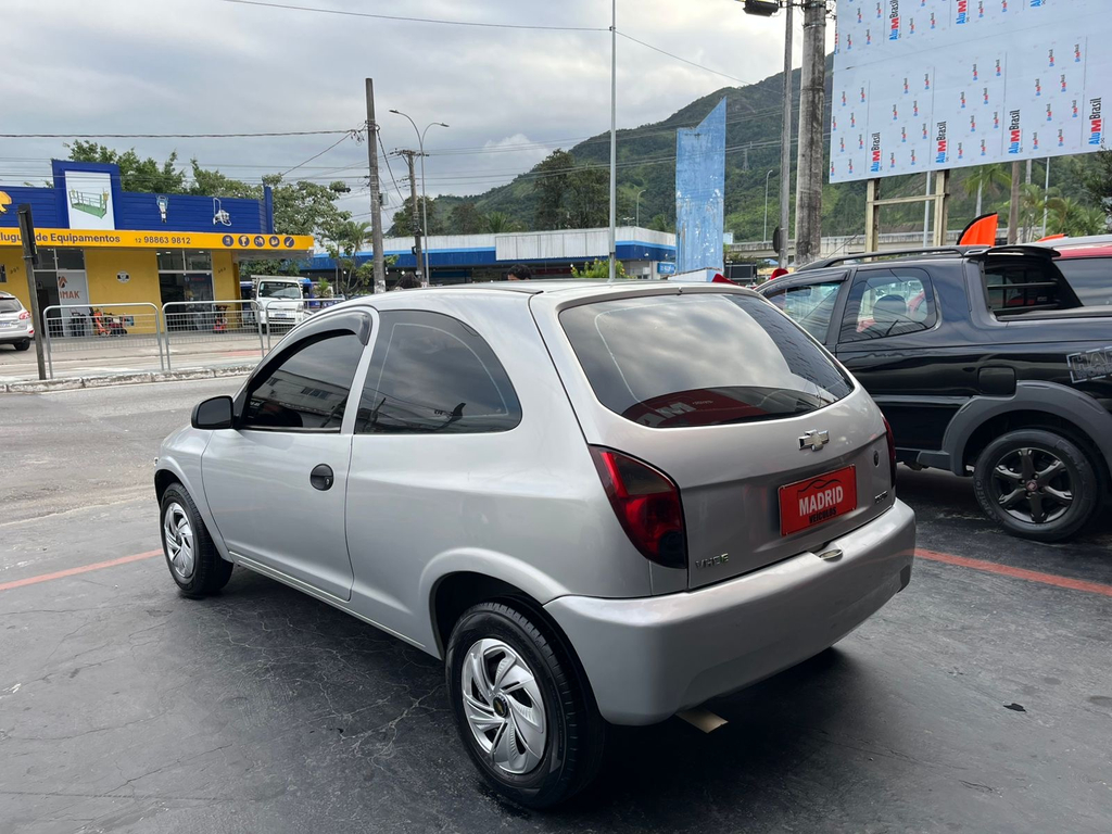 Chevrolet Celta Prata