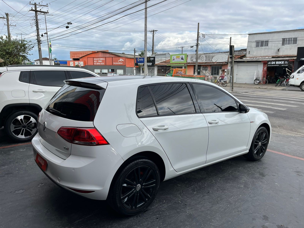 Volkswagen Golf Branco