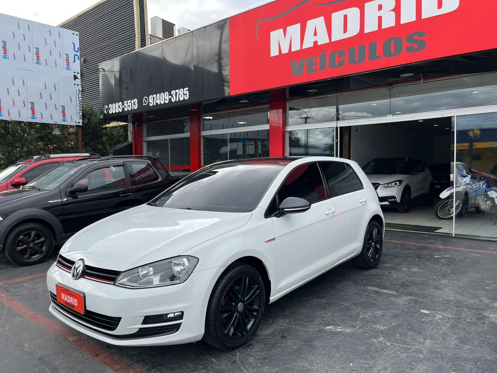 Volkswagen Golf Branco