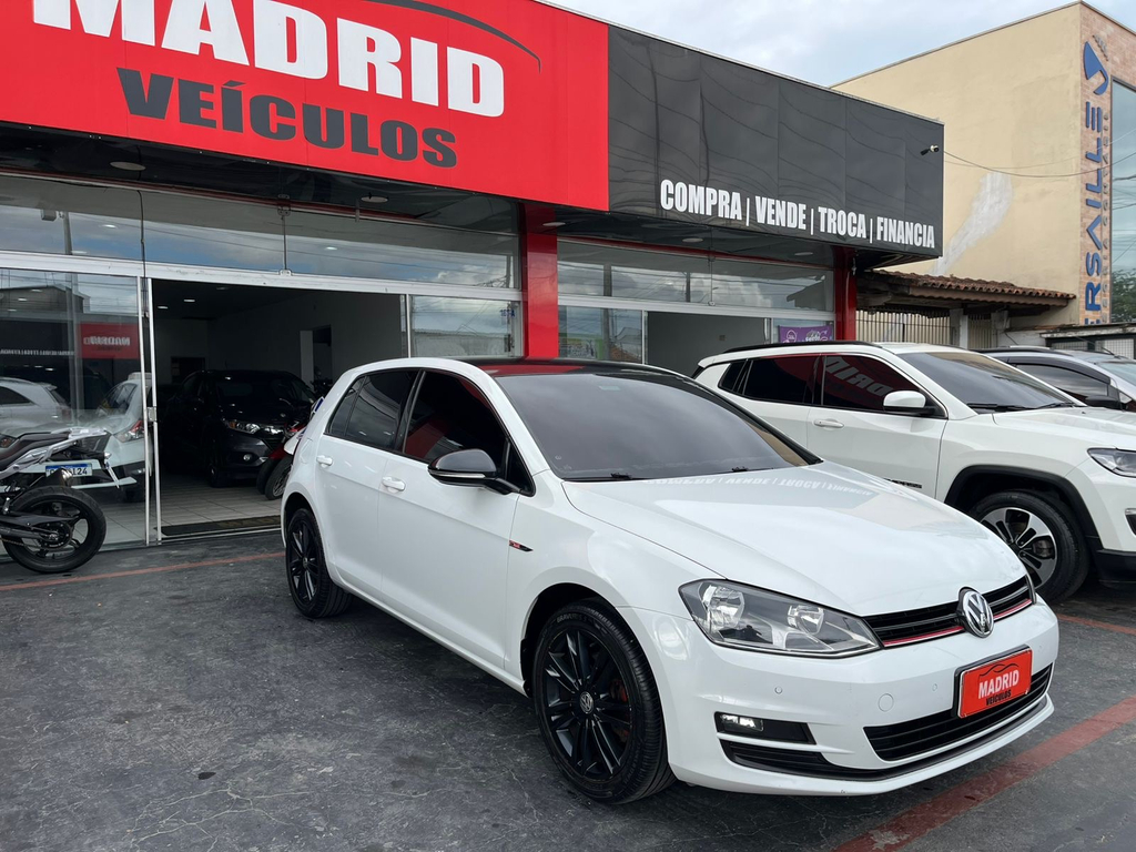 Volkswagen Golf Branco