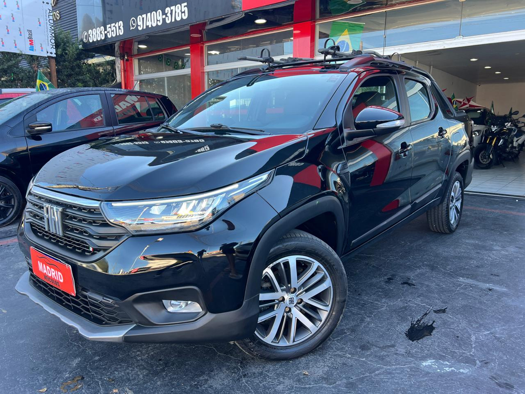 Fiat Strada Preto