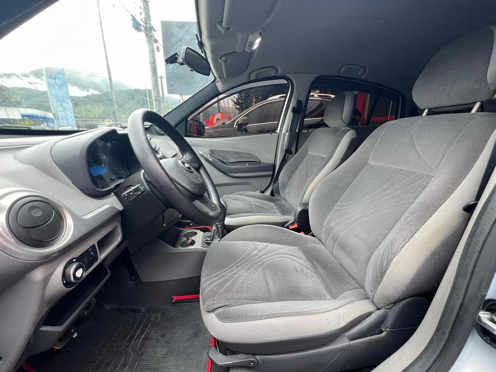 Chevrolet Agile Prata