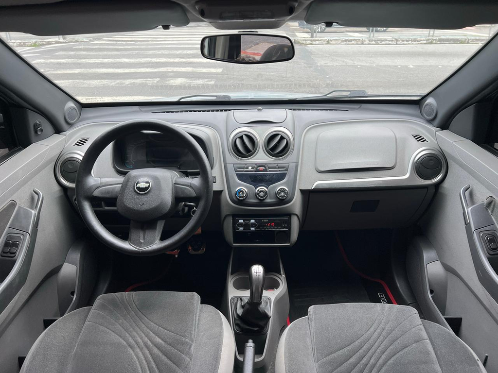 Chevrolet Agile Prata