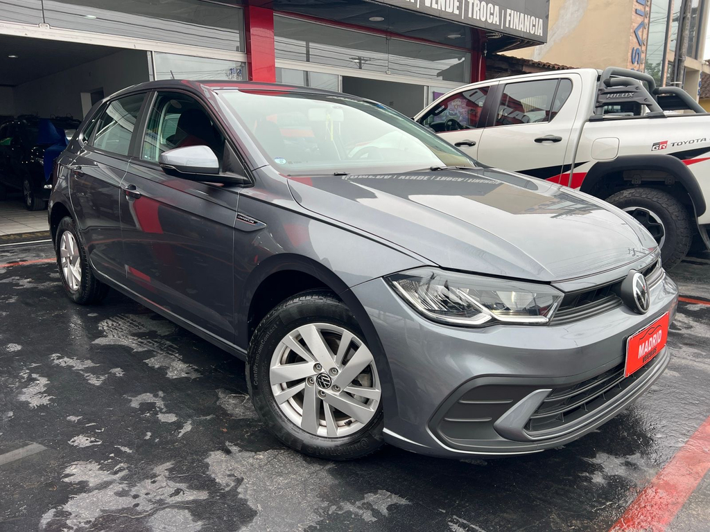 Volkswagen Polo Cinza
