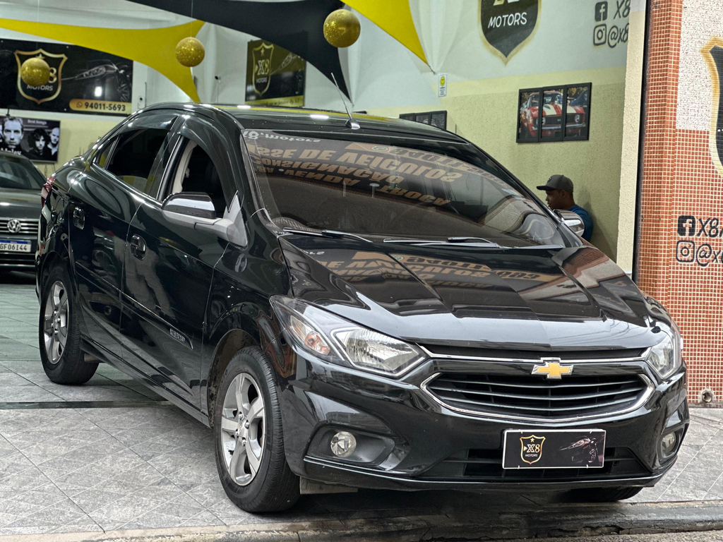 Chevrolet Prisma Preto