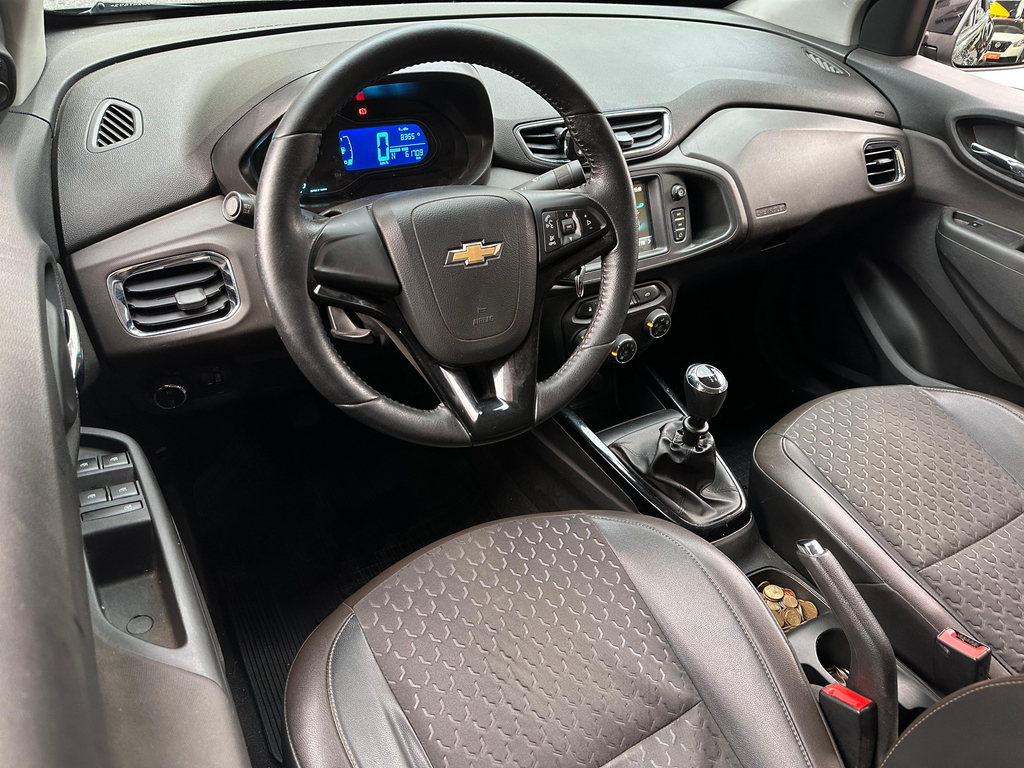 Chevrolet Prisma Preto
