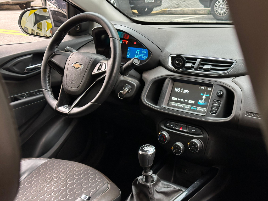 Chevrolet Prisma Preto