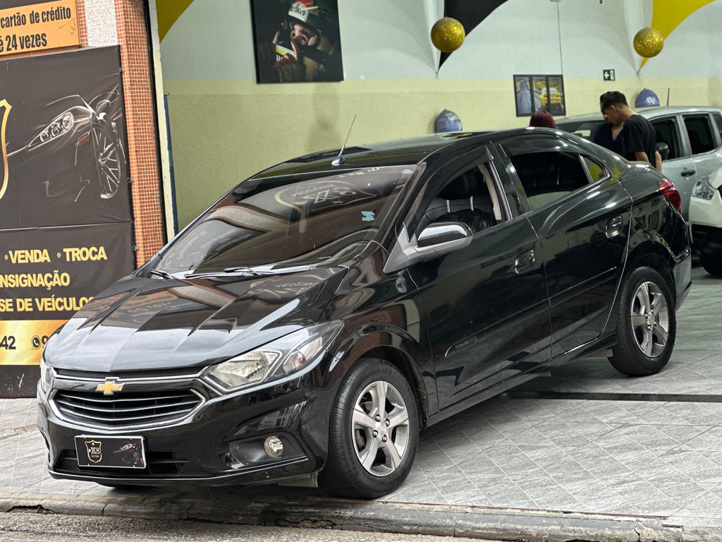 Chevrolet Prisma Preto