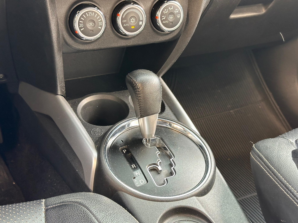 Mitsubishi ASX Cinza