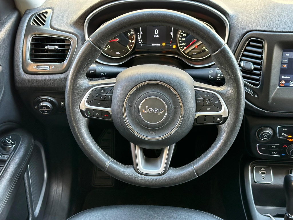Jeep Compass Preto