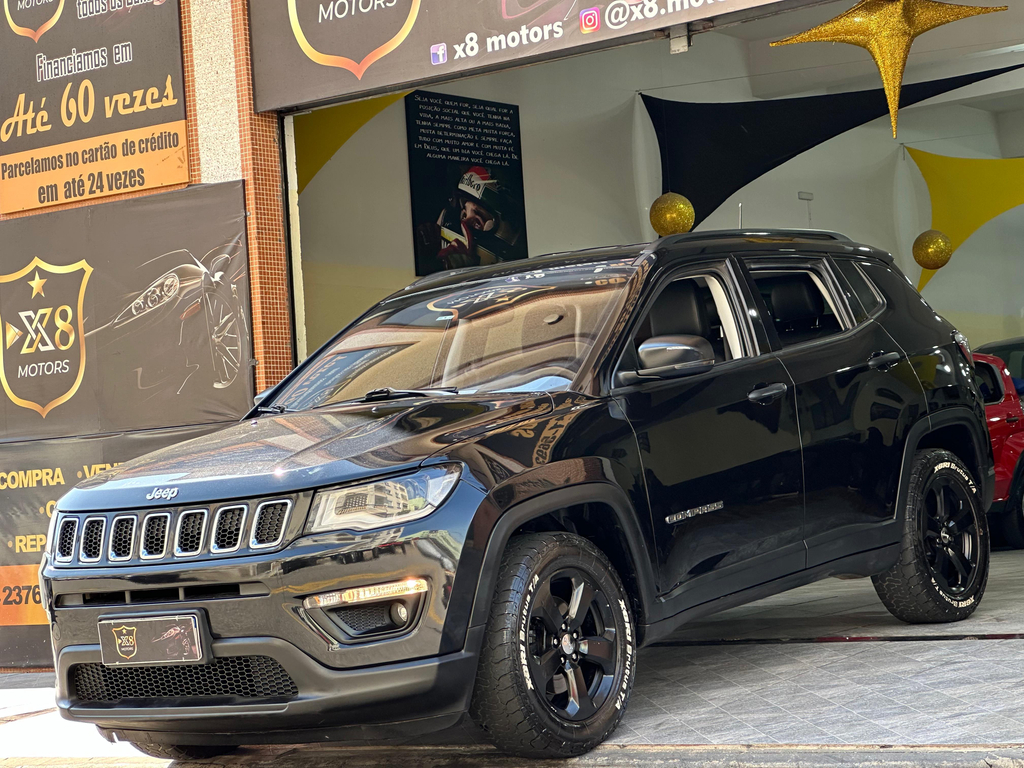 Jeep Compass Preto