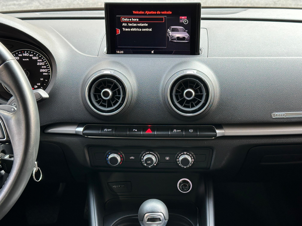 Audi A3 Preto