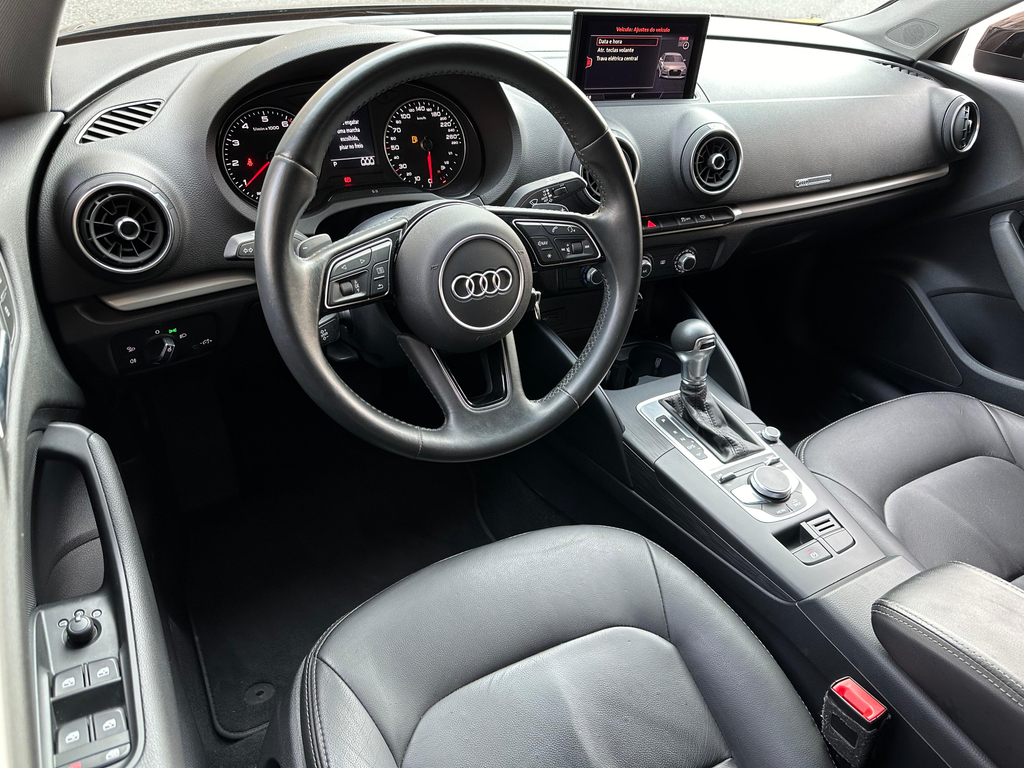 Audi A3 Preto